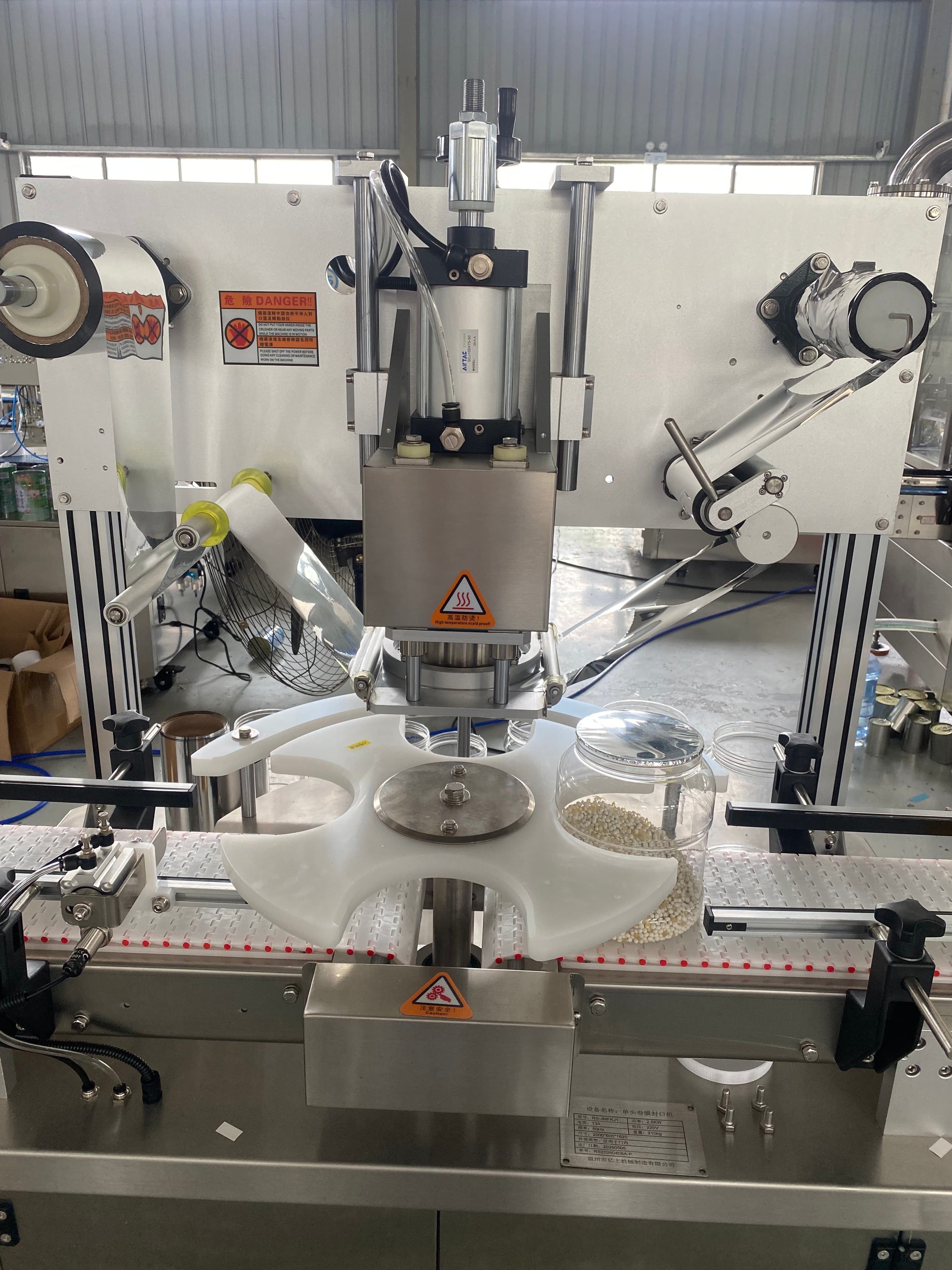 Roll Film Sealing Machine